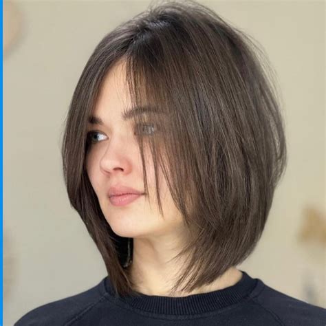 Cabelo Curto Com Franja Longa
