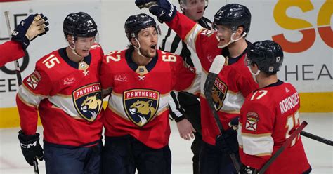 Brandon Montour Returning To Last Season S Form As Panthers Sit Atop