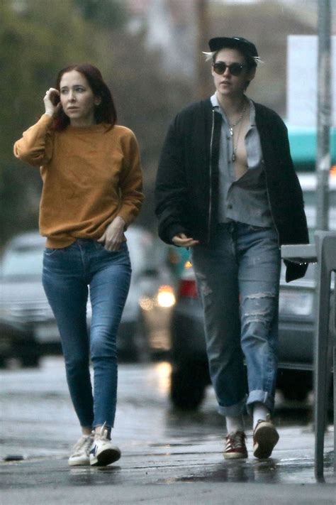 Kristen Stewart Paparazzi Side Boob And Sexy Photos Thefappening Link