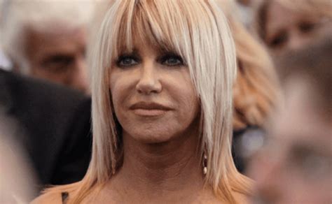 Muere La Actriz Suzanne Somers De La Serie Threes Company