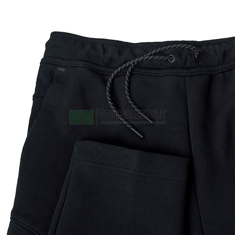 Nike M Nsw Tch Flc Utility Pant Dm Footballstyle