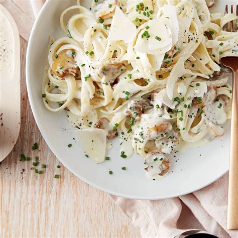 Fettuccine Alfredo With Mushrooms Recipe Woolworths