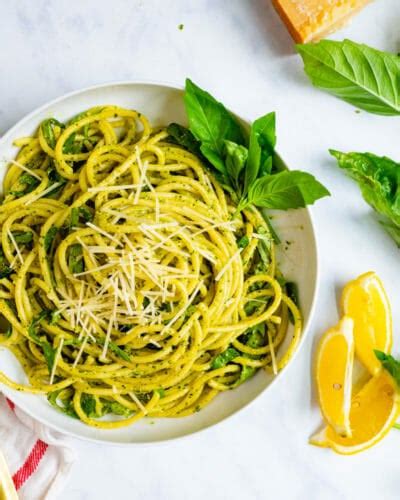 Pesto Spaghetti – A Couple Cooks