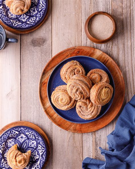 Easy Cinnamon Sugar Croissant Muffin Recipe Aka Cruffins Sweet Fix