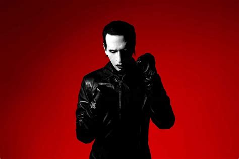 Rockaxis Raise The Red Flag Marilyn Manson Estrena Nuevo Single