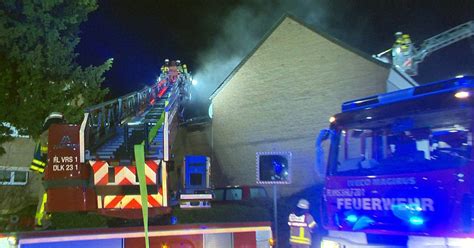 Feuerwehr rettet in Viersen fünf Menschen aus brennendem Wohnhaus