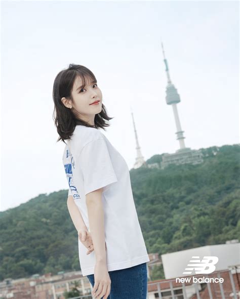 【フォト】iu、ソウル都心で夏のグラビアクールな魅力 Chosun Online 朝鮮日報