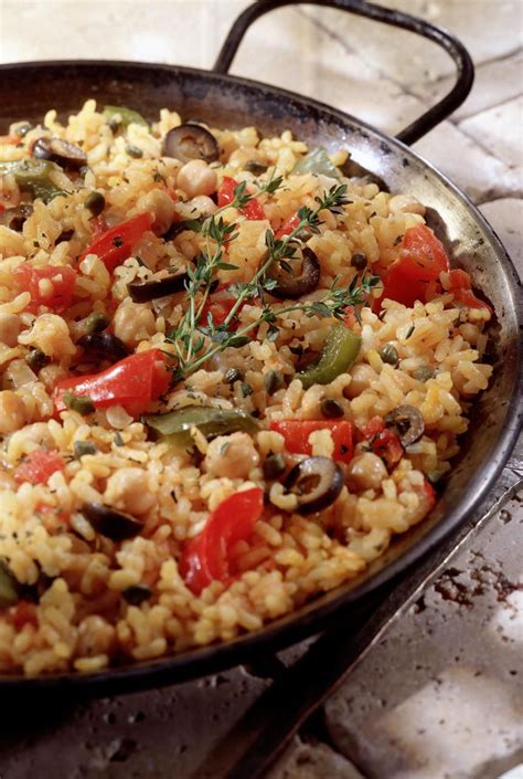 Vegetarian Paella (Paella Vegetariana) Recipe