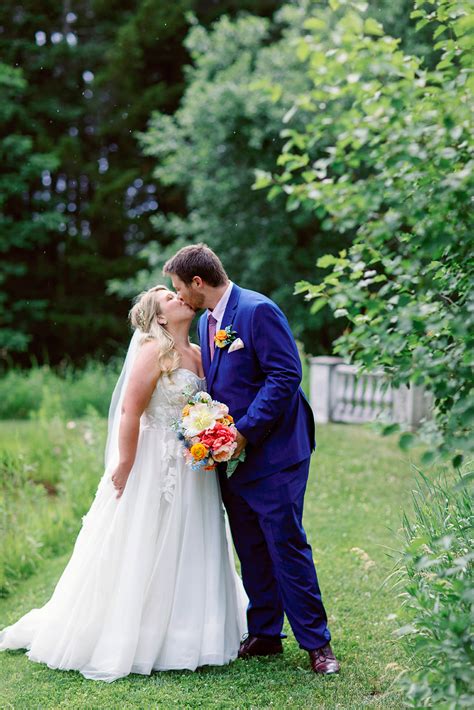 A FAIRYTALE CASTLE WEDDING SET IN VERMONT'S NORTHEAST KINGDOM | Vermont ...