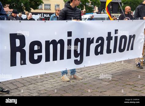 Mannheim Juli Mahnwache Der Junge Alternative Unter Dem