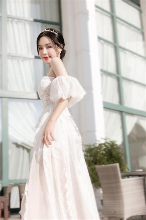 Hot girl kem xôi giờ trưởng thành mặc đồ mát mẻ nhưng luôn biết che chắn hớ hênh