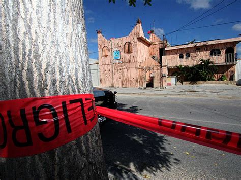 Mueren 8 Personas En Un Ataque De Narcos En Cancún Rtve Es