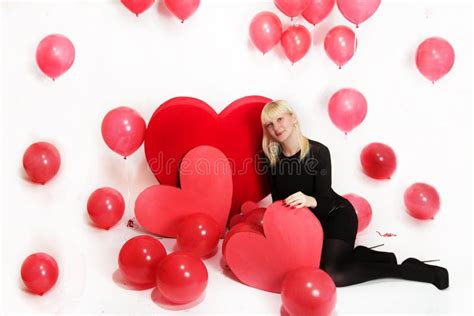 Das Blonde M Dchen Gekleidet Als Playboy H Schen F R Valentinstag Stockfoto Bild Von Postkarte