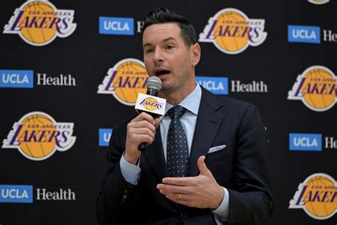 Lakers News Jj Redick Wont Continue Podcasting While Coaching