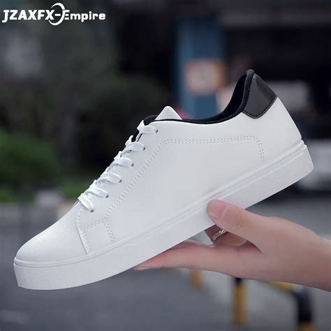 New Arrival White Flat Shoes Men Casual Shoes Lace Up Breathable Classic Flat Tenis Masculino