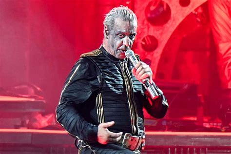 Rammstein sägt Sex Recruiterin ab Ist Band Assistentin nur ein Bauernopfer