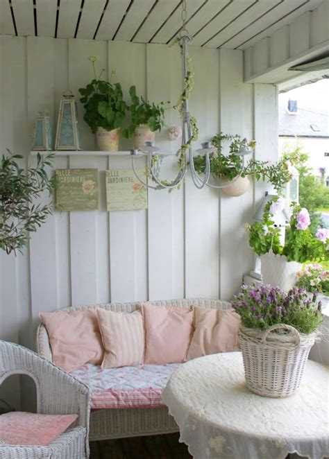 Balkon Im Shabby Chic Stil Dekorieren Ideen F R Den Romantischen Look