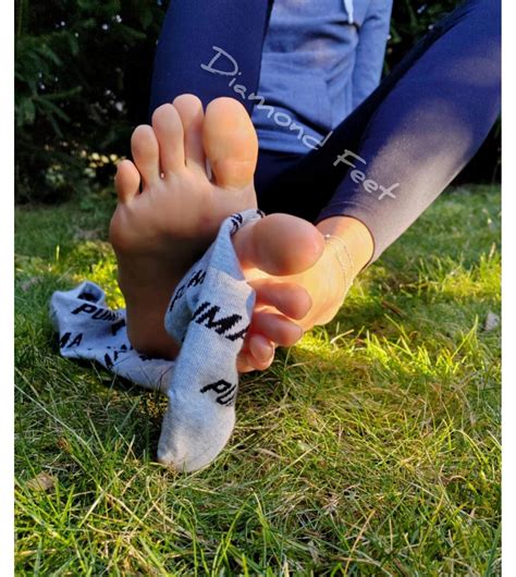 Fuck Off Thieves My Official Account Is Just This One R Publicfeetpics