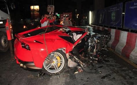 Racing Driver And Actress Survive Horror Ferrari Smash Pattaya One News