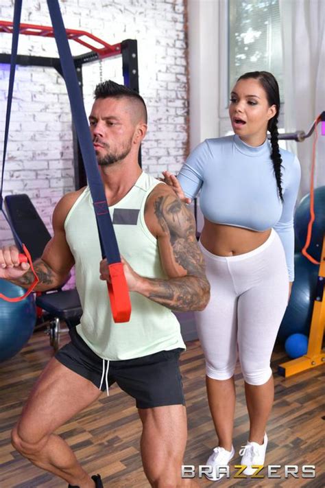 Sofia Lee Rough And Raunchy Workout Brazzers