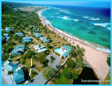 Review of Villa Montana Beach Resort - TravelsMaps.Com