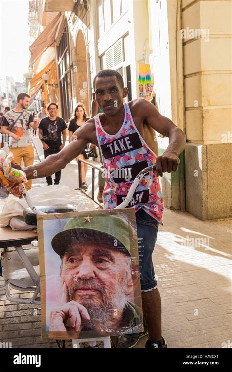 La Habana Cuba De Noviembre De Las Escenas Alrededor De La