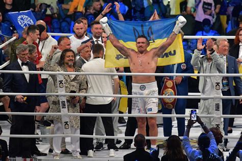 Pugilato Pesi Massimi Ufficiale Fury E Usyk Sul Ring A Dicembre