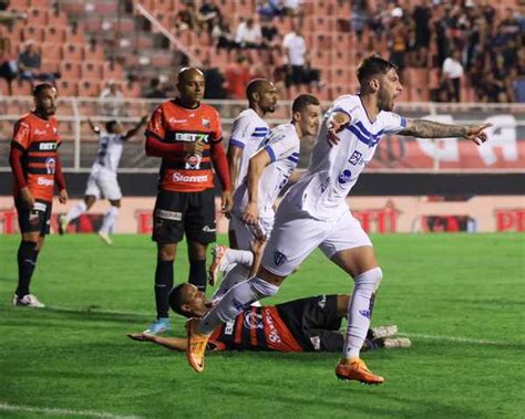 Ituano toma cinco gols em um jogo em casa pela segunda vez no século