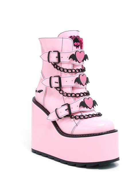 Yru Monster High Draculaura Dune Lo Platform Boots Hot Topic In