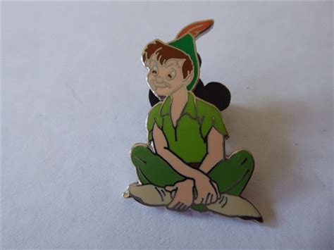 Disney Trading Pin Sitting Peter Pan