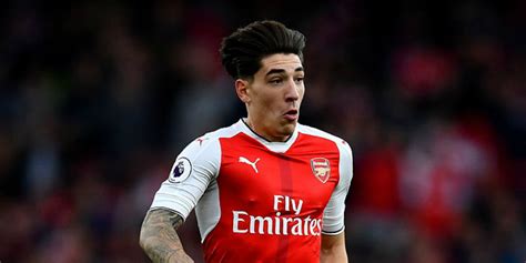 Manajemen Arsenal Tutup Pintu Bellerin Ke Barcelona Bola Net