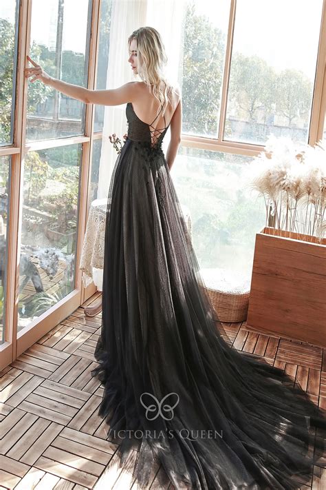 Gothic Black Tulle Beaded Flowers A-line Unique Bridal Gown - VQ