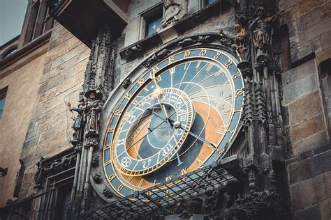 Clock Czech Republic Arrows - Free photo on Pixabay