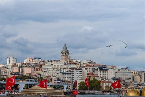 Premium Photo Istanbul Turkey Oktober 1 2021 Landscape Of Karakoy