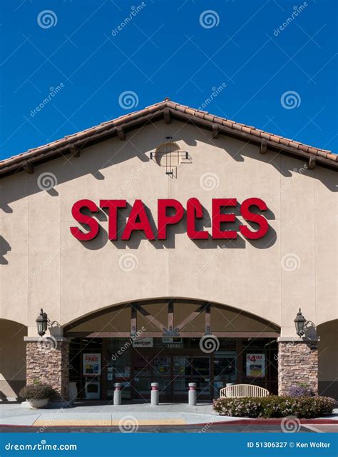 Real-time stock levels will soon show on the Staples store locator 5