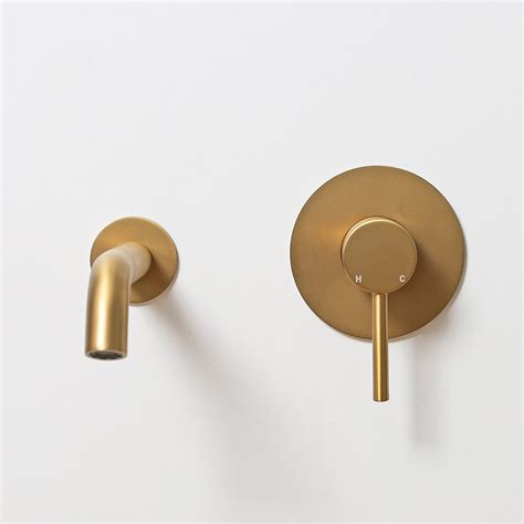 Luxe Brushed Gold Wall Mounted Bath Mixer Tap Lusso