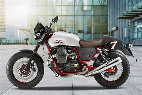 Lihat Moto Guzzi V Racer Review Video Oto