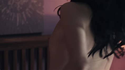 Naked Valene Kane In Jump I