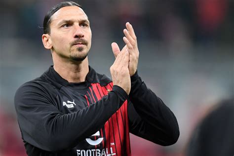 Free Man Zlatan Bring Curtain Down On 24 Year Long Career Rediff Sports