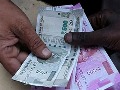 Rupee Collapses To New Record Low