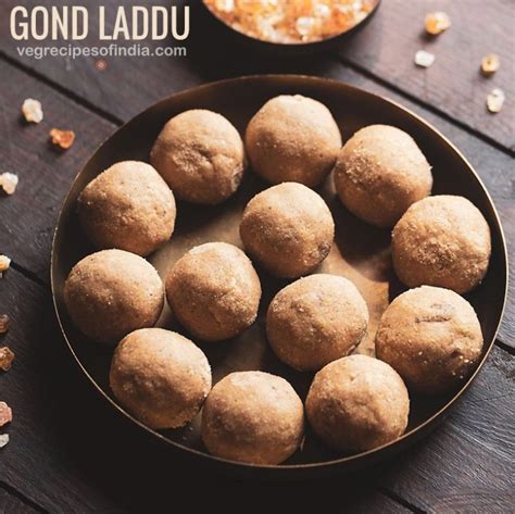 Gond Ke Laddu Nutritious Gond Laddu Dassana S Veg Recipes