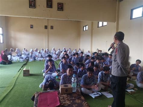 Polres Jepara Sosialisasi Pencegahan Bullying Hingga Tertib Berlalu