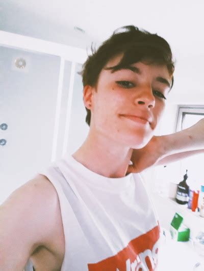 Feel Like I Have The Really Tired Gay Aesthetic Go Tumbex