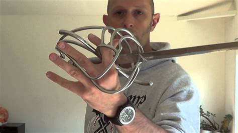 Hilts And How To Grip Rapiers And Smallswords Youtube