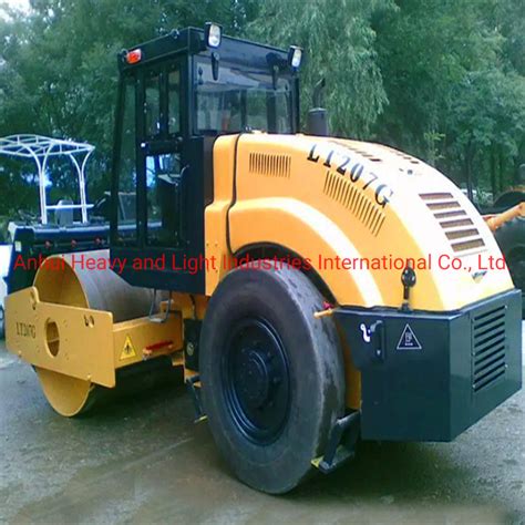 Lutong Ton Small Vibratory Compactor Rollers With Single Drum Road