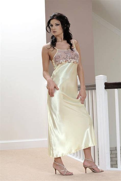 Pin Op Beautiful Silk Chemise