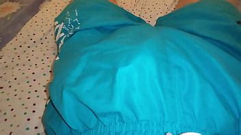 Orinar En La Cama XVIDEOS