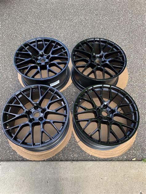 20 OEM Porsche Macan RS Spyder Wheels Black Like NEW 95B