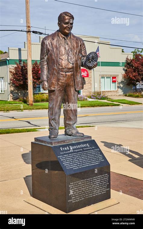 Statue Of Fred Duesenberg On Bright Sunny Day Stock Photo Alamy