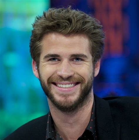 Liam Hemsworth Age, Net Worth, Girlfriend, Family & Biography - BigNameBio